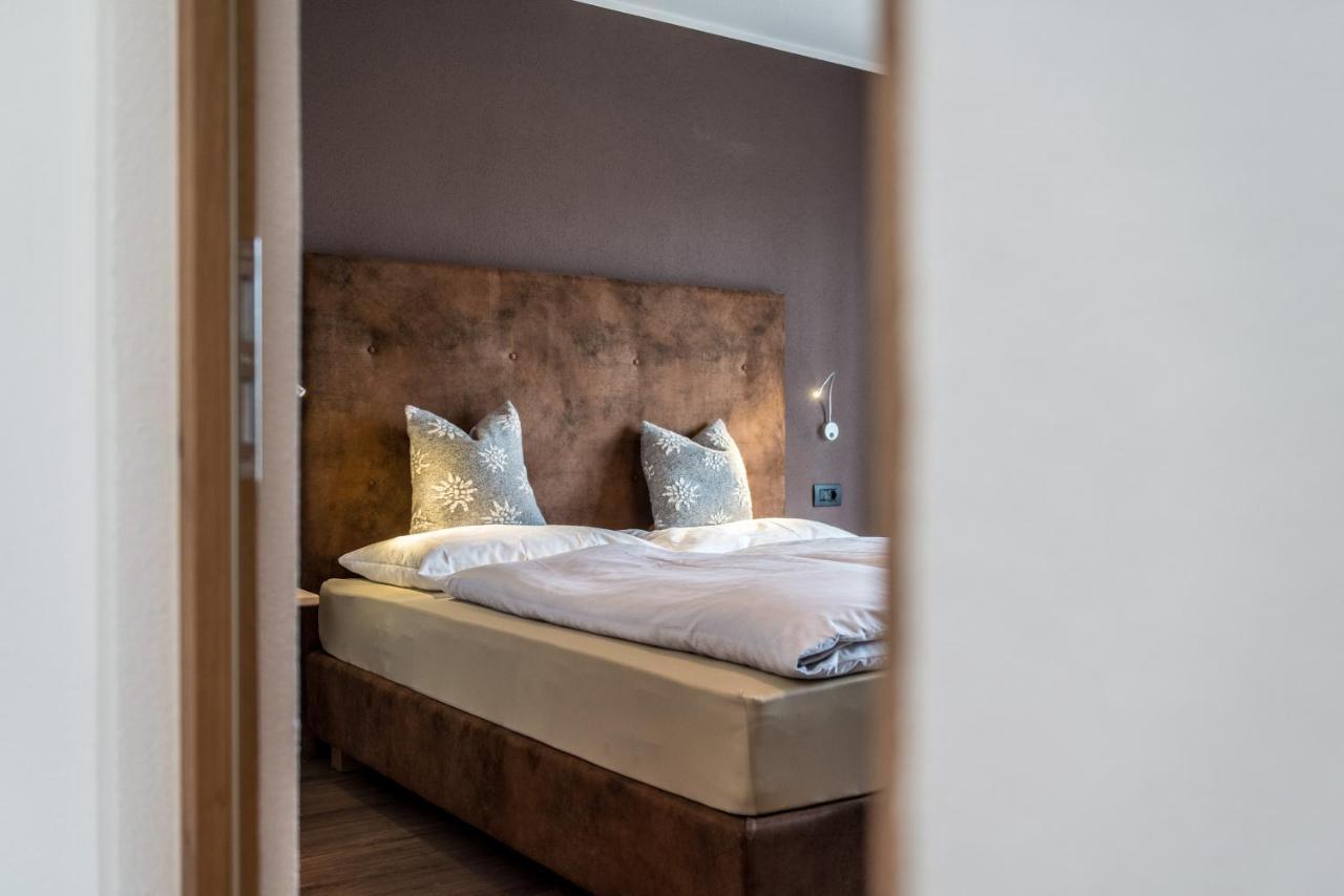 Aparthotel Kristall - Dolomites Garden 3*